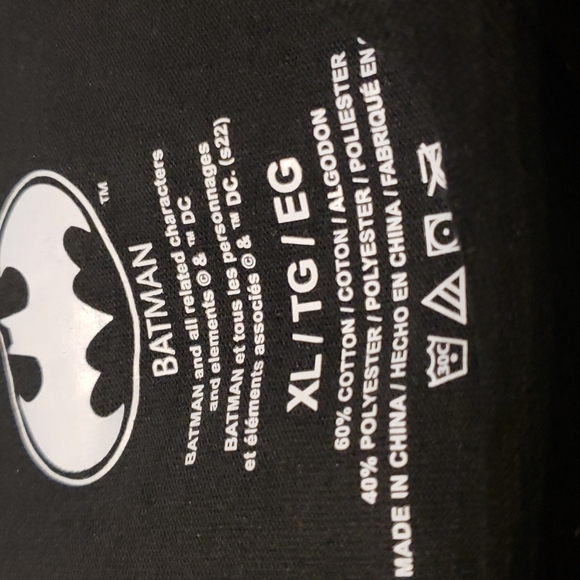 Batman T Shirt - Picture 5 of 5